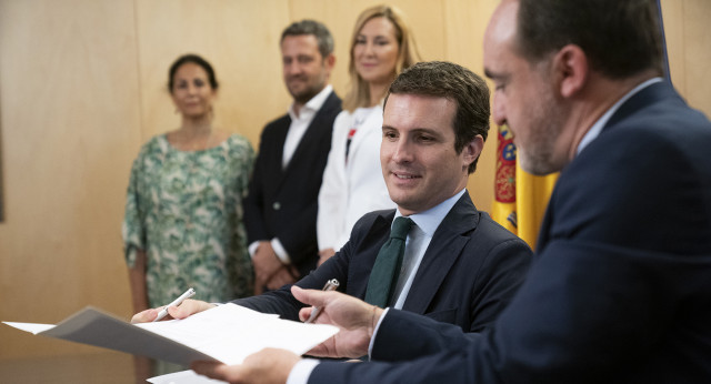 Firma de una declaración conjunta entre PP y UPN