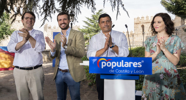 Clausura de un acto del PP en Ávila