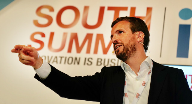 Pablo Casado visita el South Summit