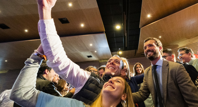 Pablo Casado clausura un acto del PP sobre empleo y pensiones