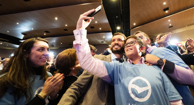 Pablo Casado clausura un acto del PP sobre empleo y pensiones