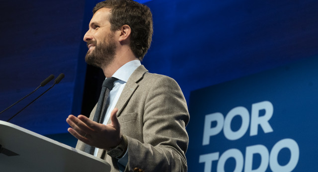 Pablo Casado clausura un acto del PP sobre empleo y pensiones