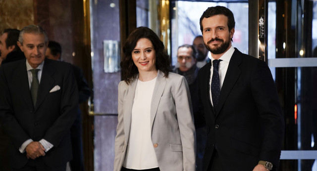 Pablo Casado e Isabel Díaz Ayuso, en el desayuno informativo de Europa Press