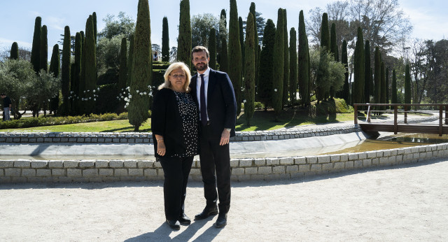 Pablo Casado y Ángeles Pedraza, en el homenaje a las víctimas del 11-M