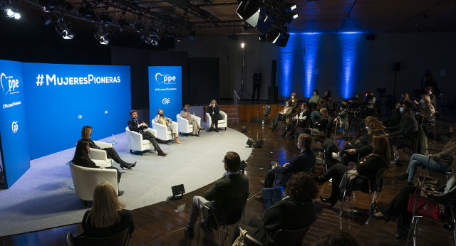 Pablo Casado en el acto &quot;Mujeres Pioneras&quot;