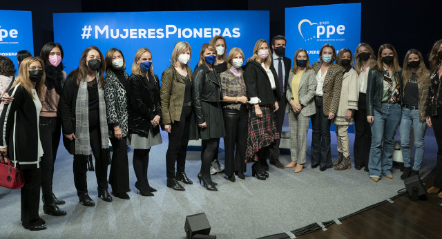 Pablo Casado en el acto &quot;Mujeres Pioneras&quot;