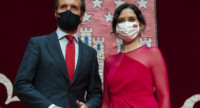 Pablo Casado asiste a la toma de posesión de Isabel Díaz Ayuso 