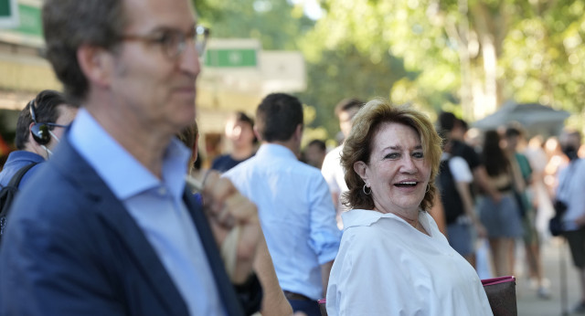 Alberto Núñez Feijóo visita la Feria del Libro de Madrid