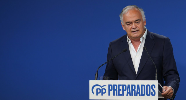 El vicesecretario de Institucional del PP y vicepresidente del PPE, Esteban González Pons, durante la rueda de prensa 