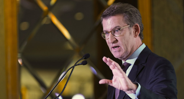  Alberto Núñez Feijoó clausura la XIX Asamblea ADEFAM