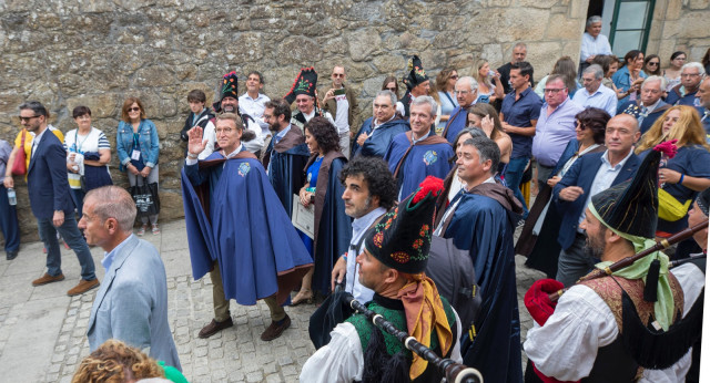 Alberto Núñez Feijóo junto al presidente de la Xunta de Galicia, Alfonso Rueda, en la Fiesta del Albariño en Cambados