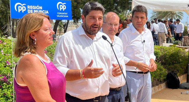 Miguel Tellado, Fernando López Miras y Carlos Mazón asisten  al “Encuentro Popular Región de Murcia–Comunidad Valenciana 2022”