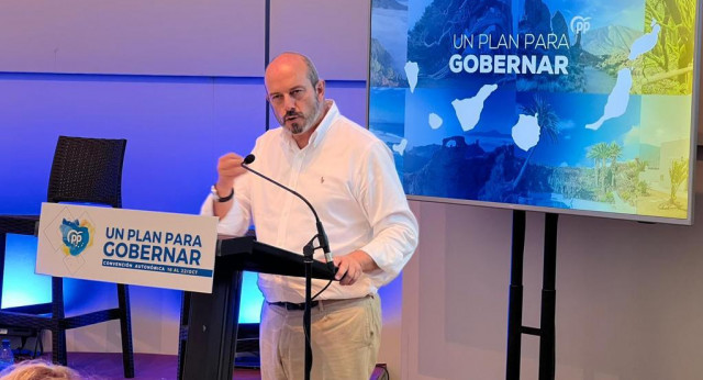 Pedro Rollán clausura la Intermunicipal del PP de Canarias