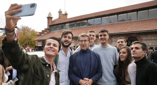  Alberto Núñez Feijóo clausura la convención sectorial Juventud, un proyecto de vida. A la altura de un gran país