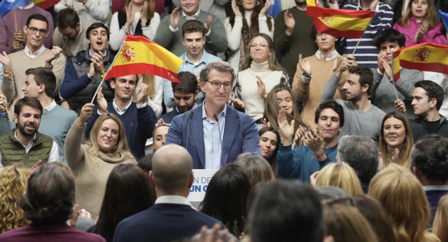 Acto En defensa de un gran país