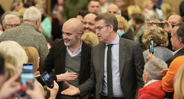 Alberto Núñez Feijóo en la presentación del candidato a la alcaldía de Barcelona, Daniel Sirera