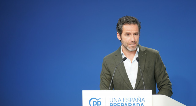 Borja Sémper en rueda de prensa