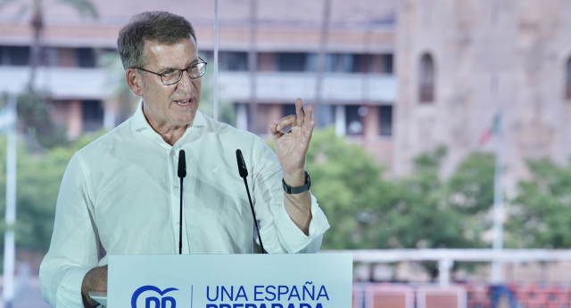 Feijóo en un acto del PP en Sevilla.