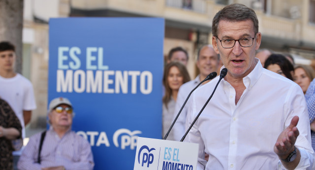 Feijóo en un acto del PP en Vitoria.