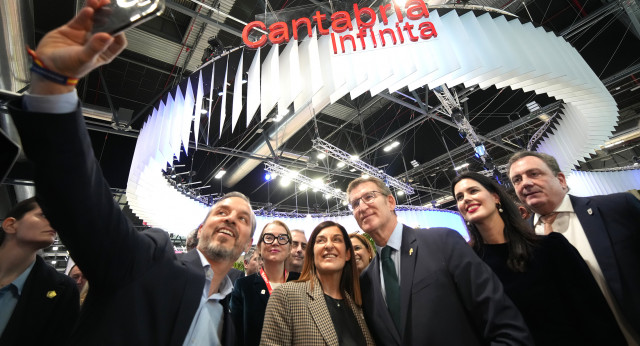 Alberto Núñez Feijóo visita FITUR 