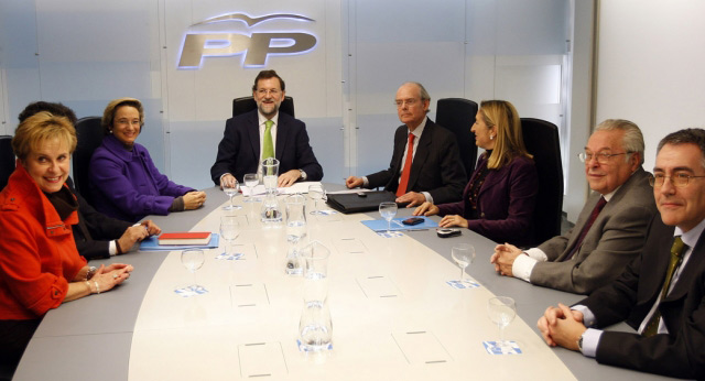 Mariano Rajoy se reúne con Ignacio Buqueras, presidente de la Asociación para la racionalización de los horarios españoles (ARHOE)
