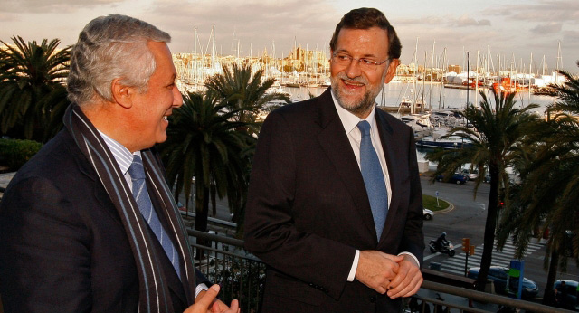 Mariano Rajoy y Javier Arenas en la XV Interparlamentaria Popular