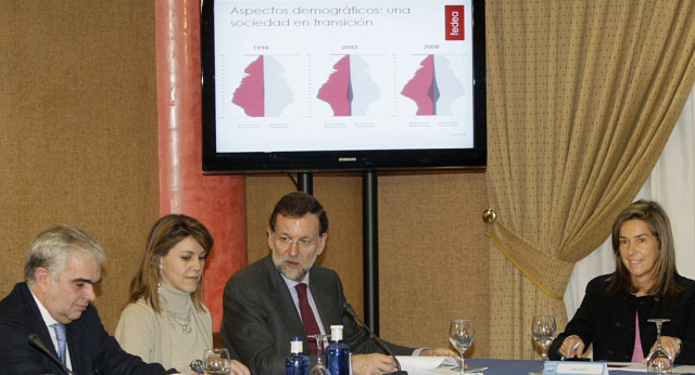 María Dolores de Cospedal, Mariano Rajoy y Ana Mato en el I Foro Social del PP