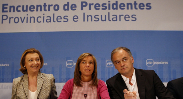 Ana Mato, Esteban González Pons y Luisa Fernanda Rudi en la inauguración del III Encuentro de presidentes provinciales e insulares del PP