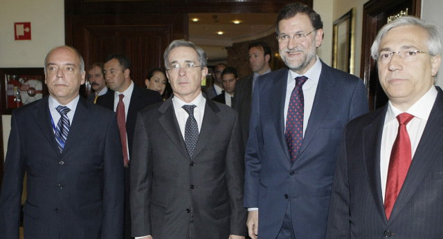 Mariano Rajoy se reúne con el presidente de Colombia, Álvaro Úribe en Madrid