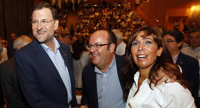 Mariano Rajoy se reúne con los presidentes de las casas regionales de Cataluña