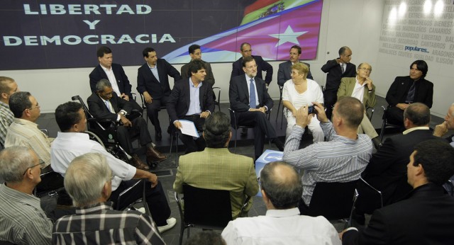 Mariano Rajoy se reúne con exiliados cubanos en España