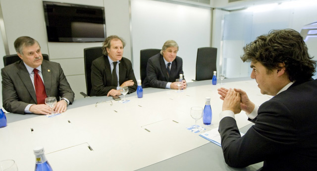 Jorge Moragas se reúne con el ministro de Exteriores de Uruguay