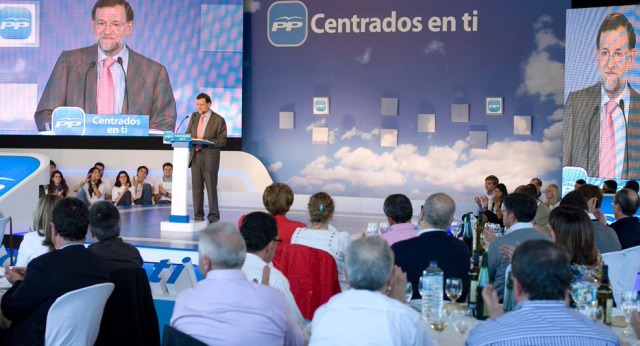 El presidente del PP, Mariano Rajoy, durante su intervención en un acto en Santiago de Compostela