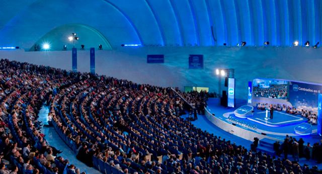 Lleno absoluto en el acto de Oviedo