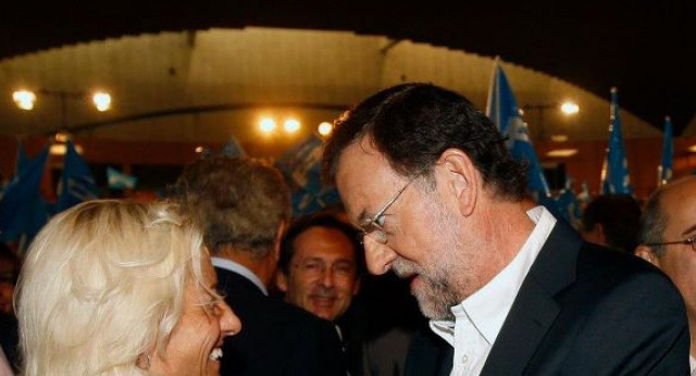 Mariano Rajoy y Marta Domínguez durante a visita a Salamanca