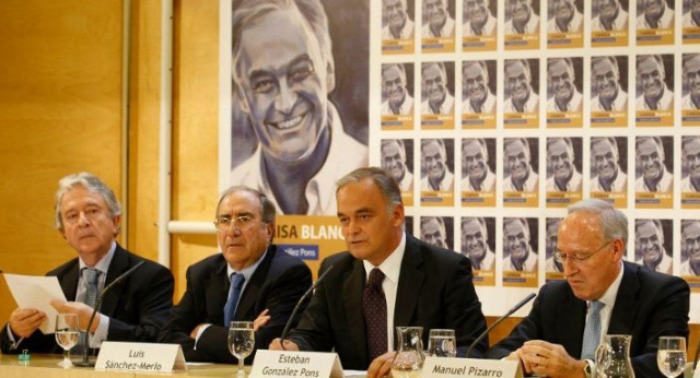 Presentación de libro "Camisa Blanca"