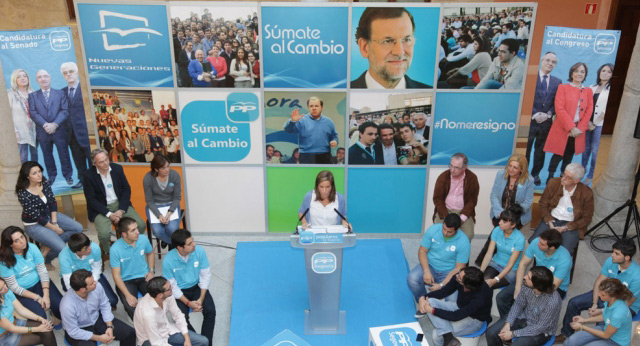 Ana Mato en un acto con jóvenes en Segovia