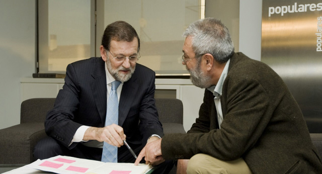 Mariano Rajoy se reúne con el secretario general del UGT, Cándido Méndez