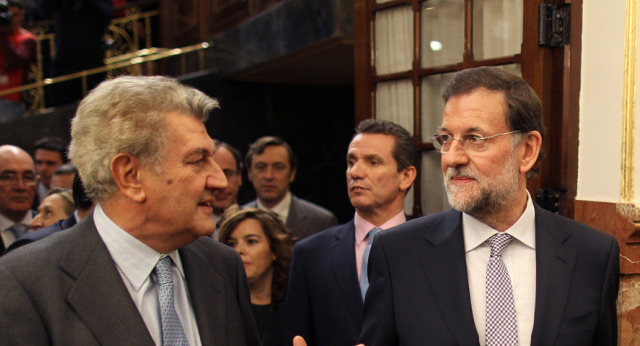 Mariano Rajoy con el presidente del Congreso, Jesús Posada, a su llegada al Congreso