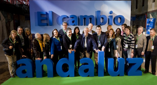 Javier Arenas visita las instalaciones de la Convención Autonómica del PP Andaluz