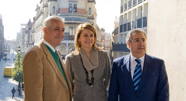Cospedal y Arenas visitan el ayuntamiento de Sevilla
