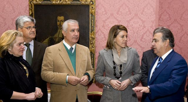Cospedal y Arenas visitan el ayuntamiento de Sevilla