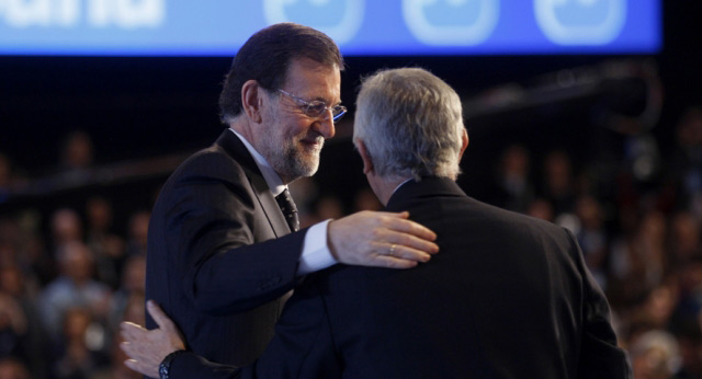 Mariano Rajoy con Javier Arenas