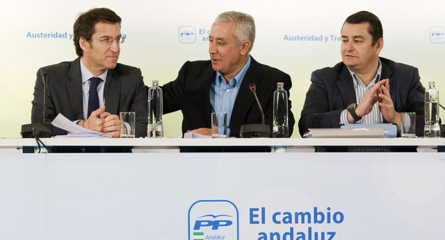 Alberto Núñez Feijóo y Javier Arenas en el Foro de Austeridad y Transparencia