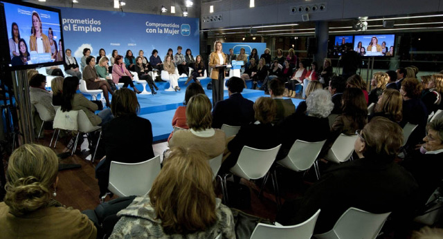 María Dolores de Cospedal durante su intervención en el acto