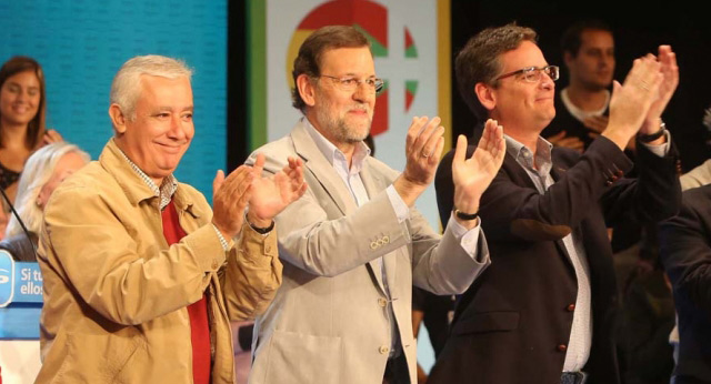 Mariano Rajoy con Javier Arenas y Antonio Basagoiti en un acto en Bilbao