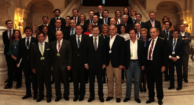Foto de familia de la delegación española en el Congreso del EPP
