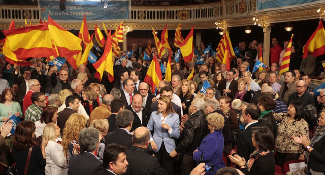 María Dolores de Cospedal interviene en un acto en Reus (Tarragona)
