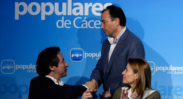 Floriano preside la reunión de la Junta Local del Partido Popular de Cáceres