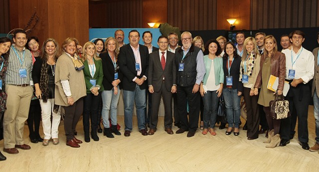 Foto de familia del PP de la Comunidad Valenciana